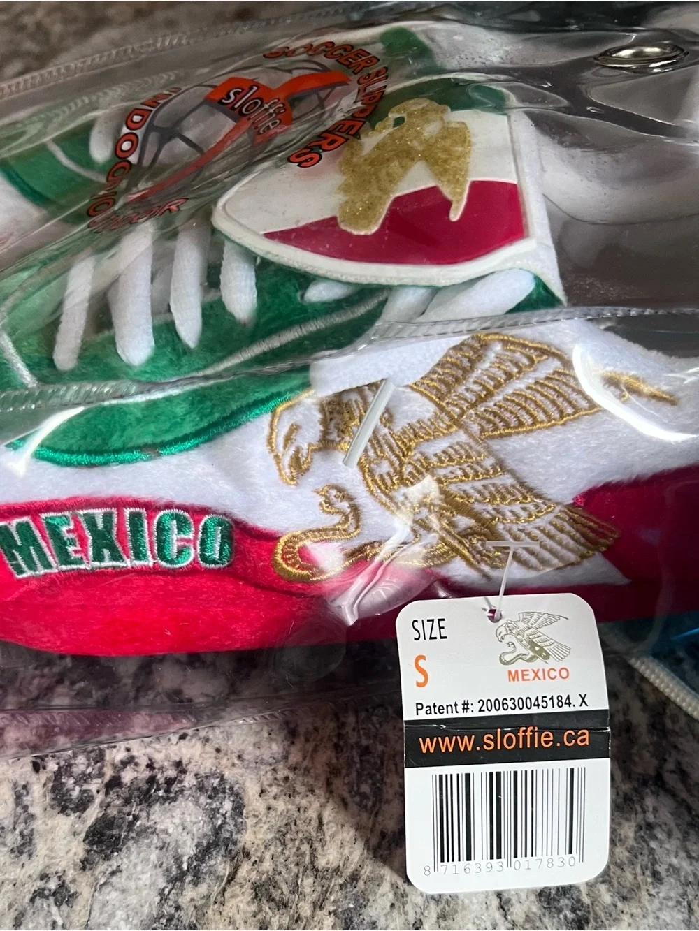 Sloffie Mexico Soccer Slippers in Green, White & Red-Small 4-6 youth